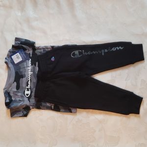 Champion Sweat pants with Camo T-Shirt, 2 piece set  **204**